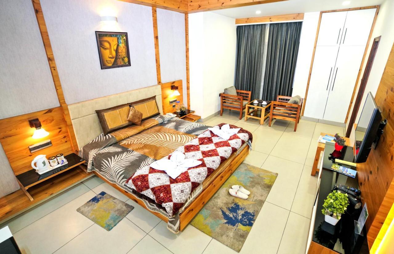 Mayur Hotel Bar And Restaurant Shimla Esterno foto